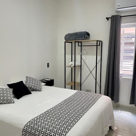 テキーラCasa Madera - Departamento 2アパートメント エクステリア 写真