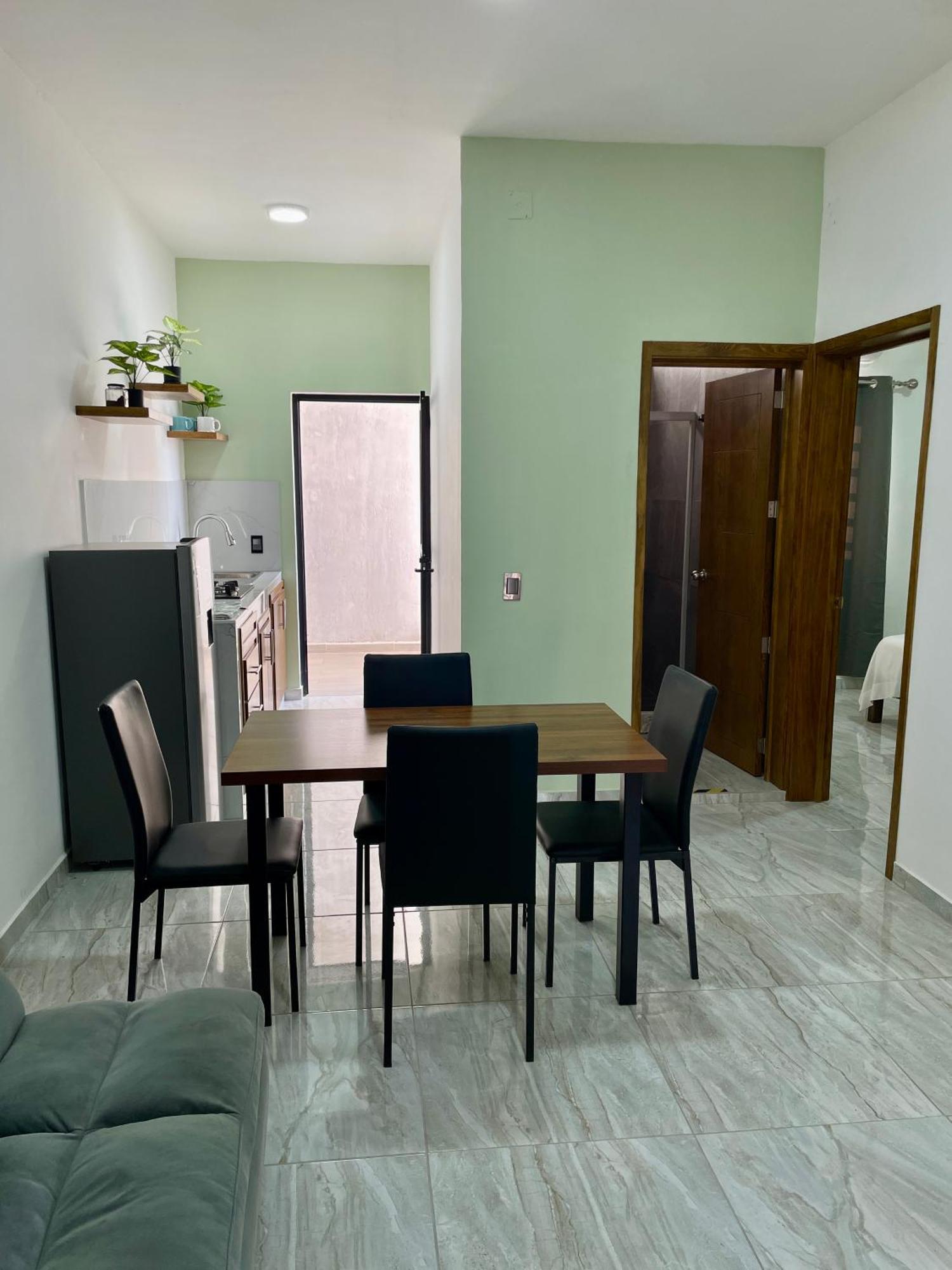 テキーラCasa Madera - Departamento 2アパートメント エクステリア 写真